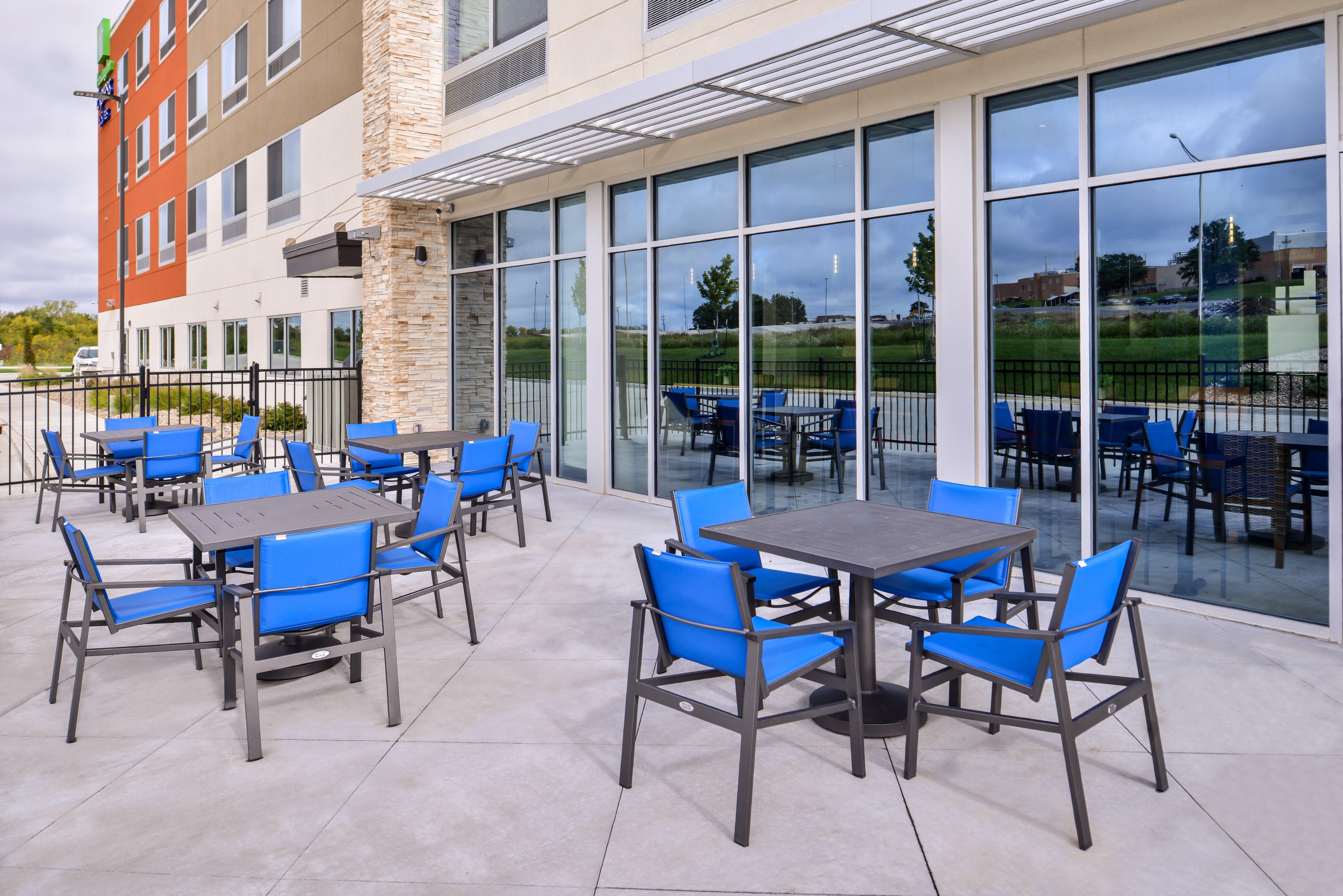 Holiday Inn Express & Suites - Kansas City - Lee'S Summit By Ihg Luaran gambar
