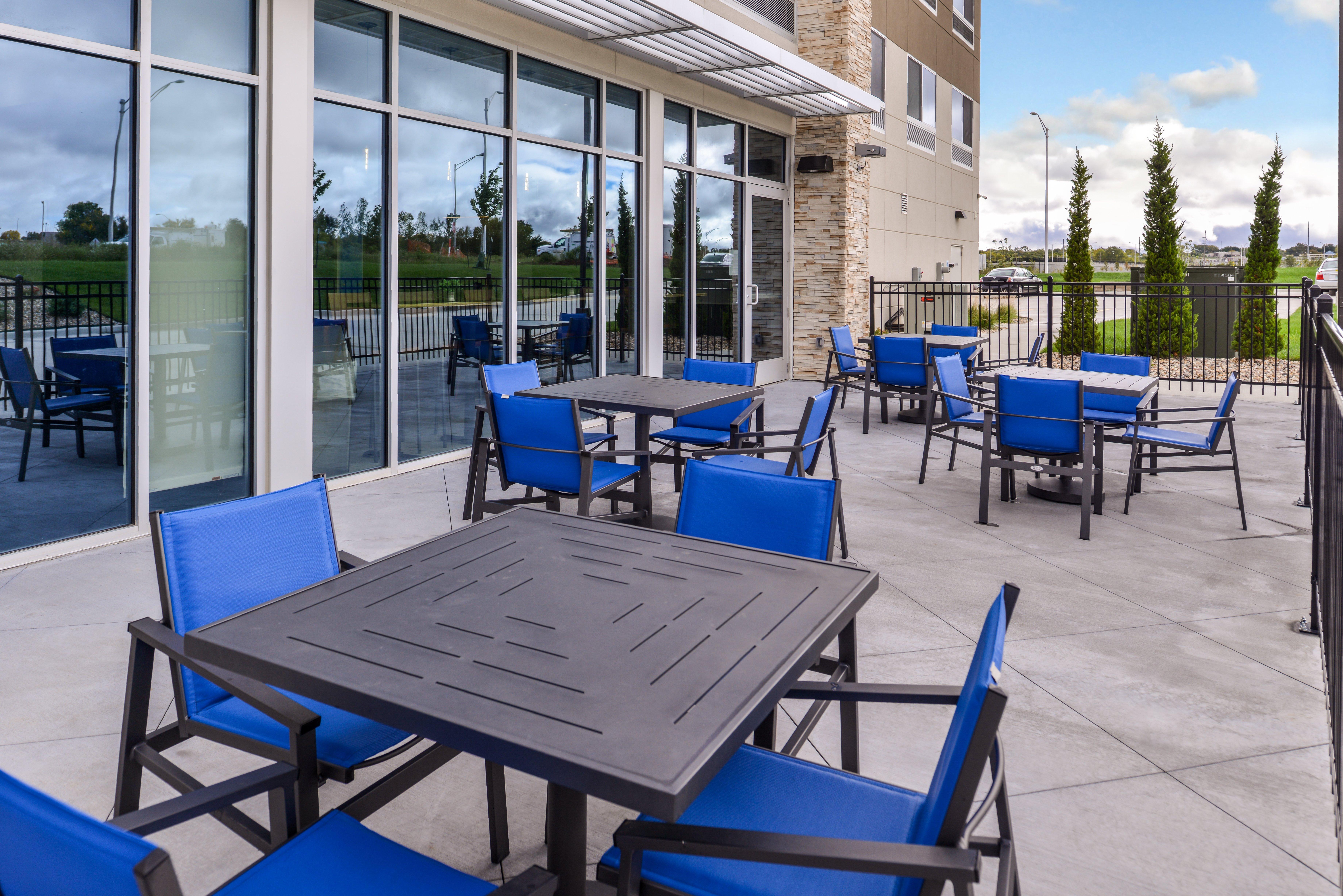 Holiday Inn Express & Suites - Kansas City - Lee'S Summit By Ihg Luaran gambar